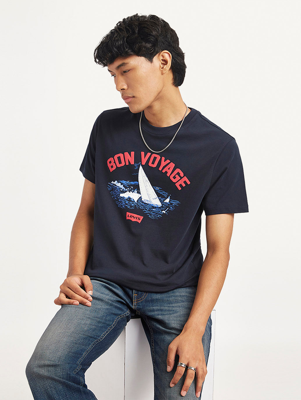 Men's Graphic Print Slim Fit T-Shirt – Levis India Store