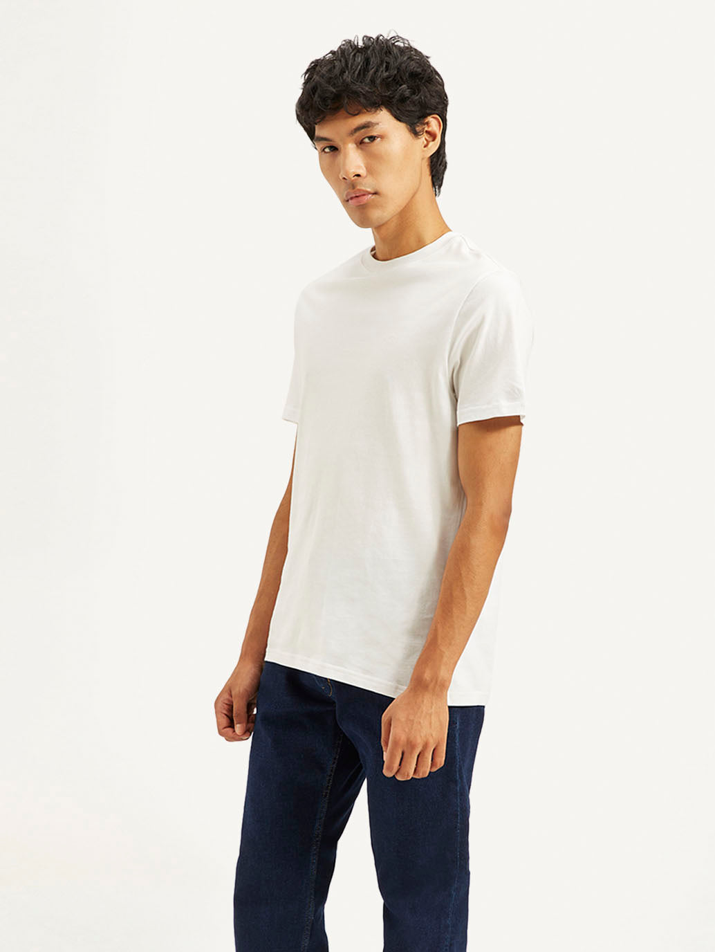 Men's Solid Slim Fit T-shirt - Side View