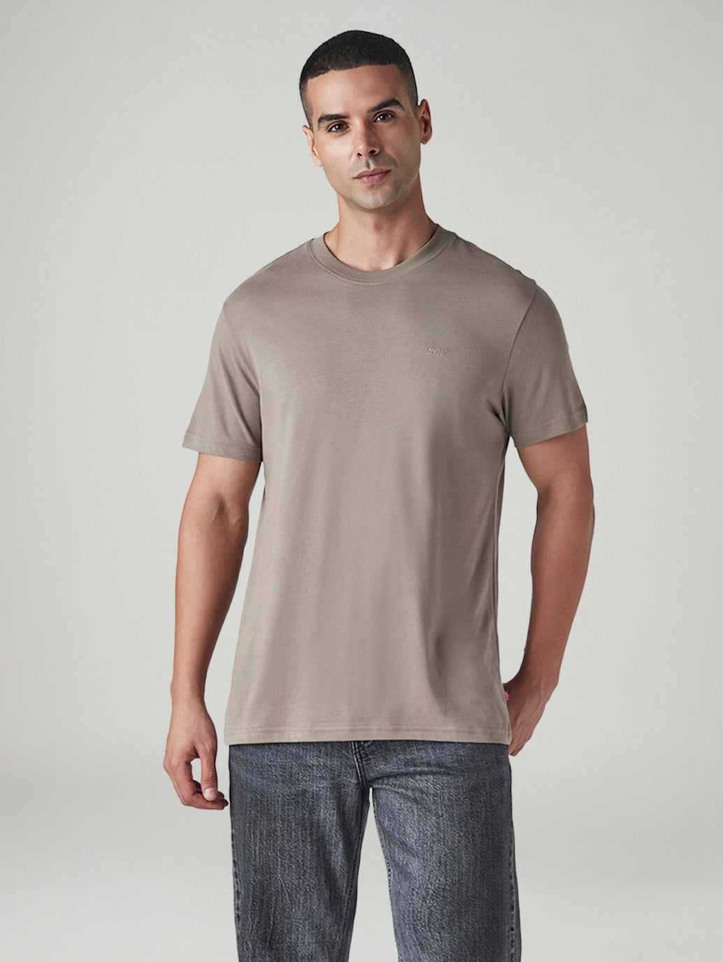 Men's Solid Slim Fit T-Shirt - Front View