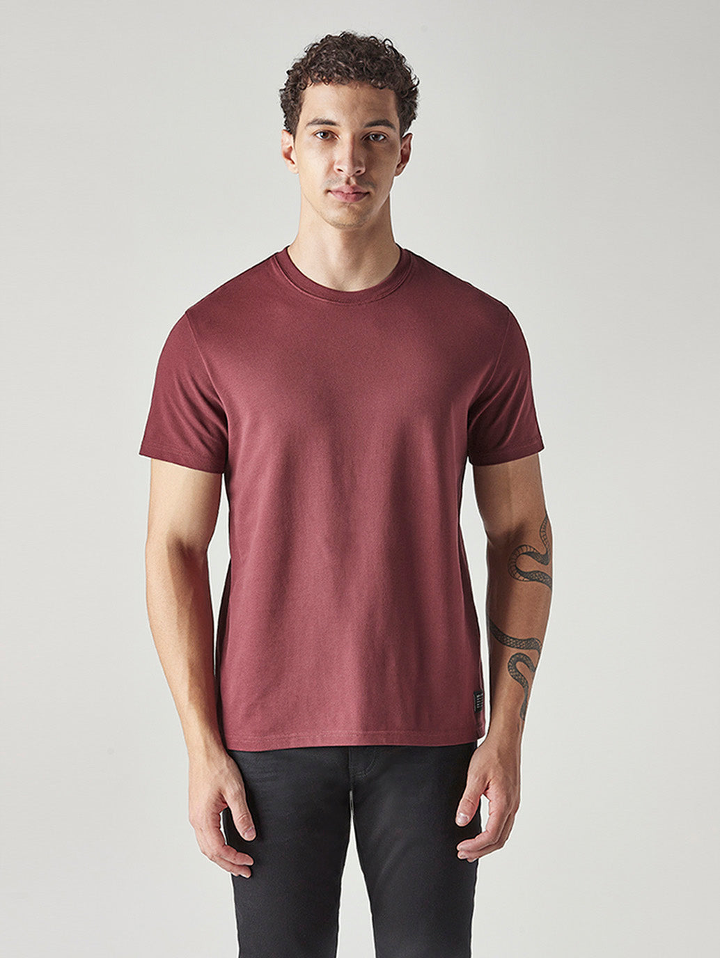 Men's Solid Slim Fit Pique T-Shirt - Front View
