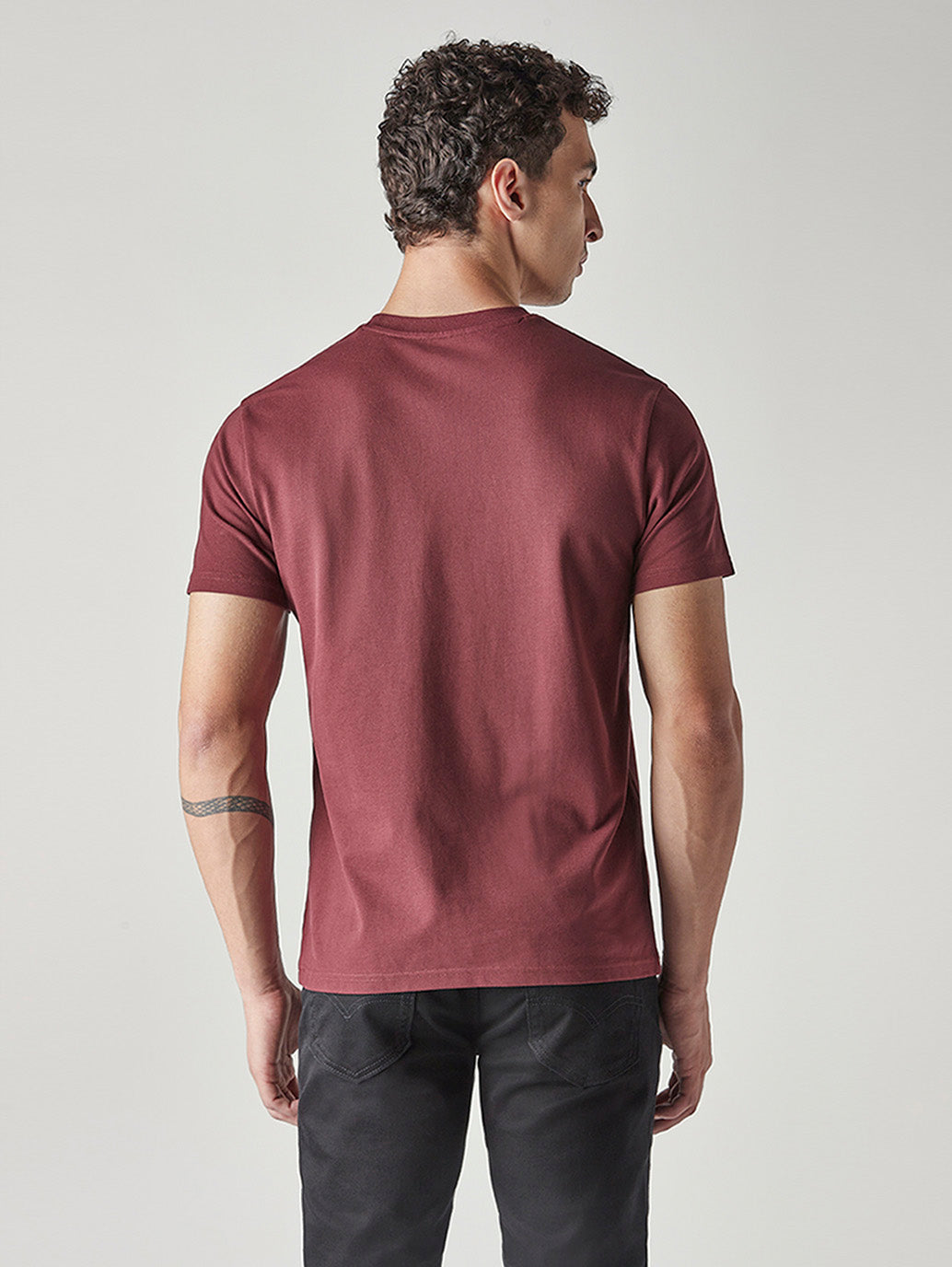 Men's Solid Slim Fit Pique T-Shirt - Back View