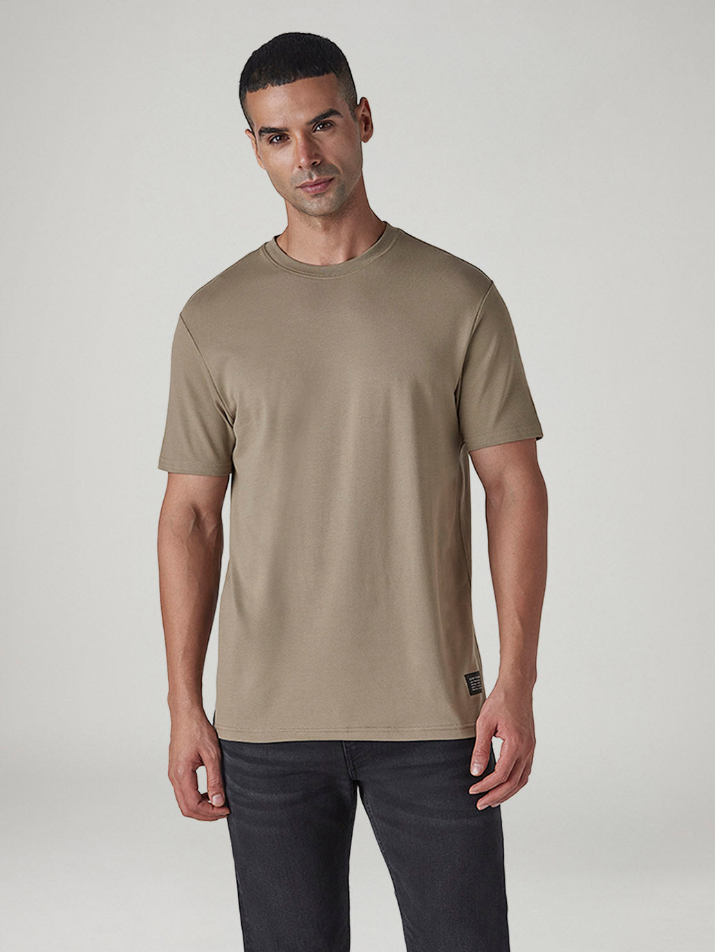 Men's Solid Regular Fit Pique T-Shirt - Front View