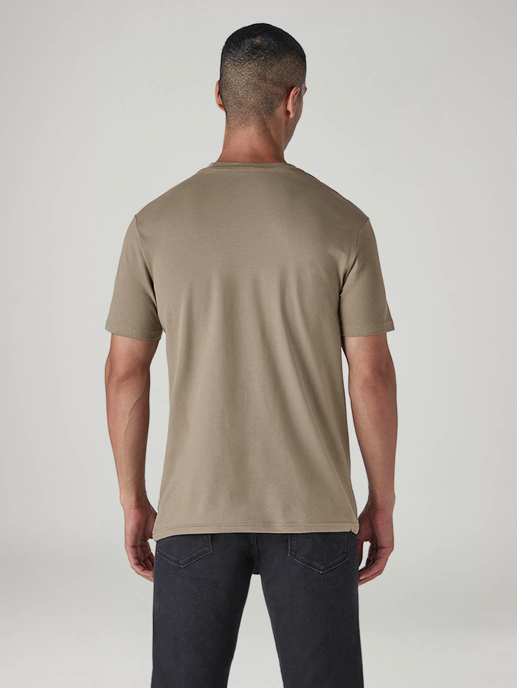 Men's Solid Regular Fit Pique T-Shirt - Back View
