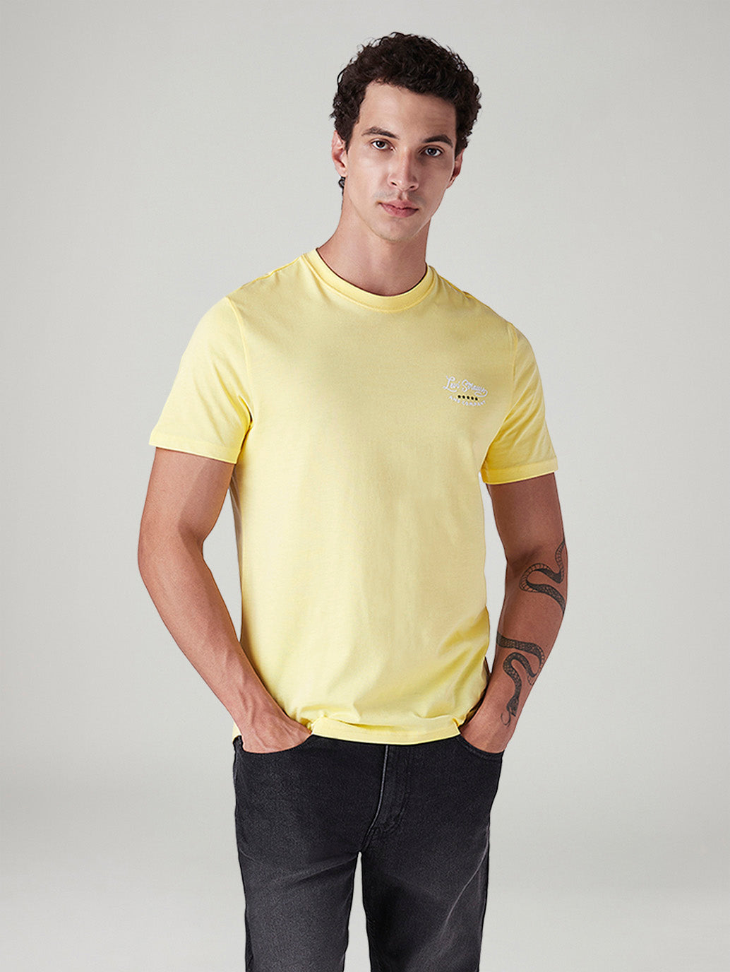 Men's Solid Slim Fit T-Shirt - Styleshot View