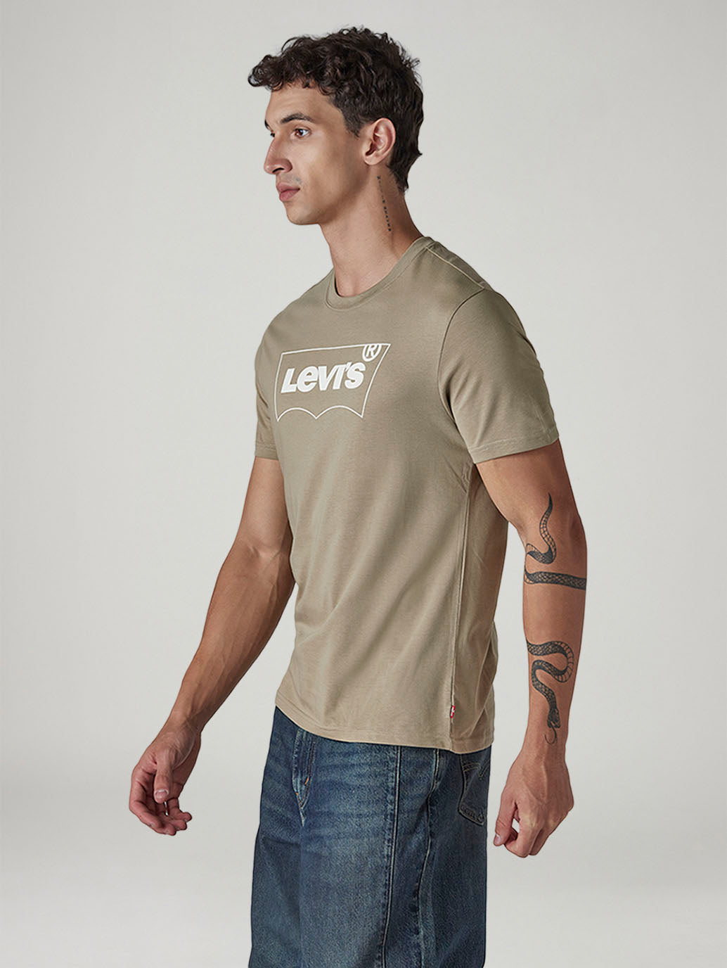 Men's Solid Round Neck Slim Fit Jersey T-Shirt - 20 View