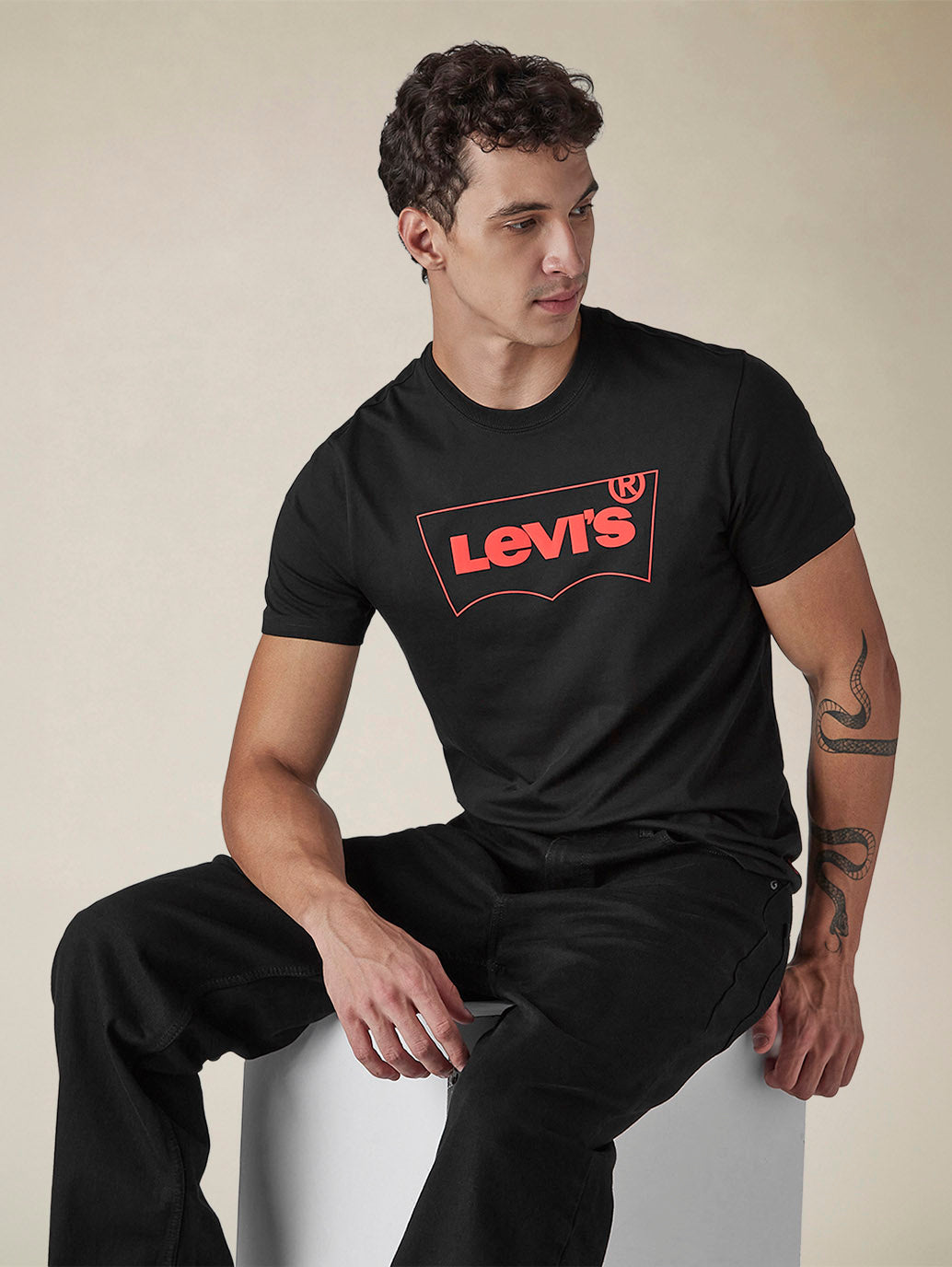 Men's Solid Round Neck Slim Fit Jersey T-Shirt