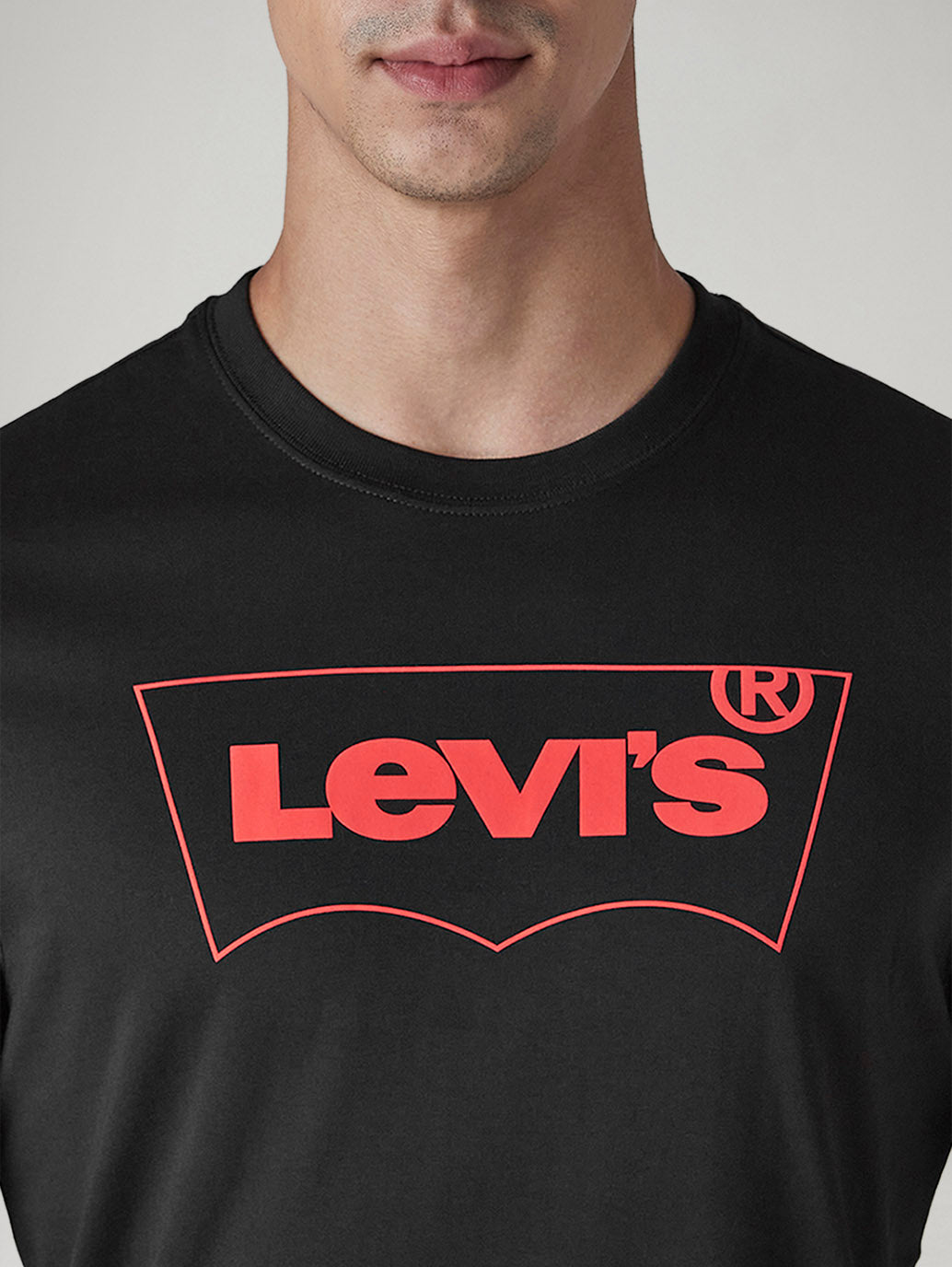 Men's Solid Round Neck Slim Fit Jersey T-Shirt - Detail View