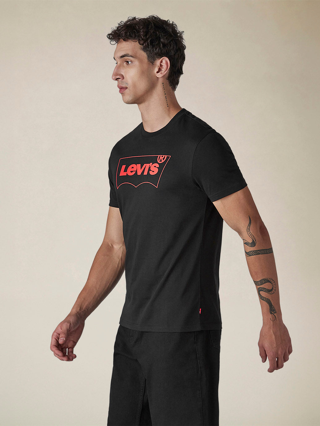 Men's Solid Round Neck Slim Fit Jersey T-Shirt - 225db2d6-e7f3-42d2-96fa-75aaf0cfd8a7 View