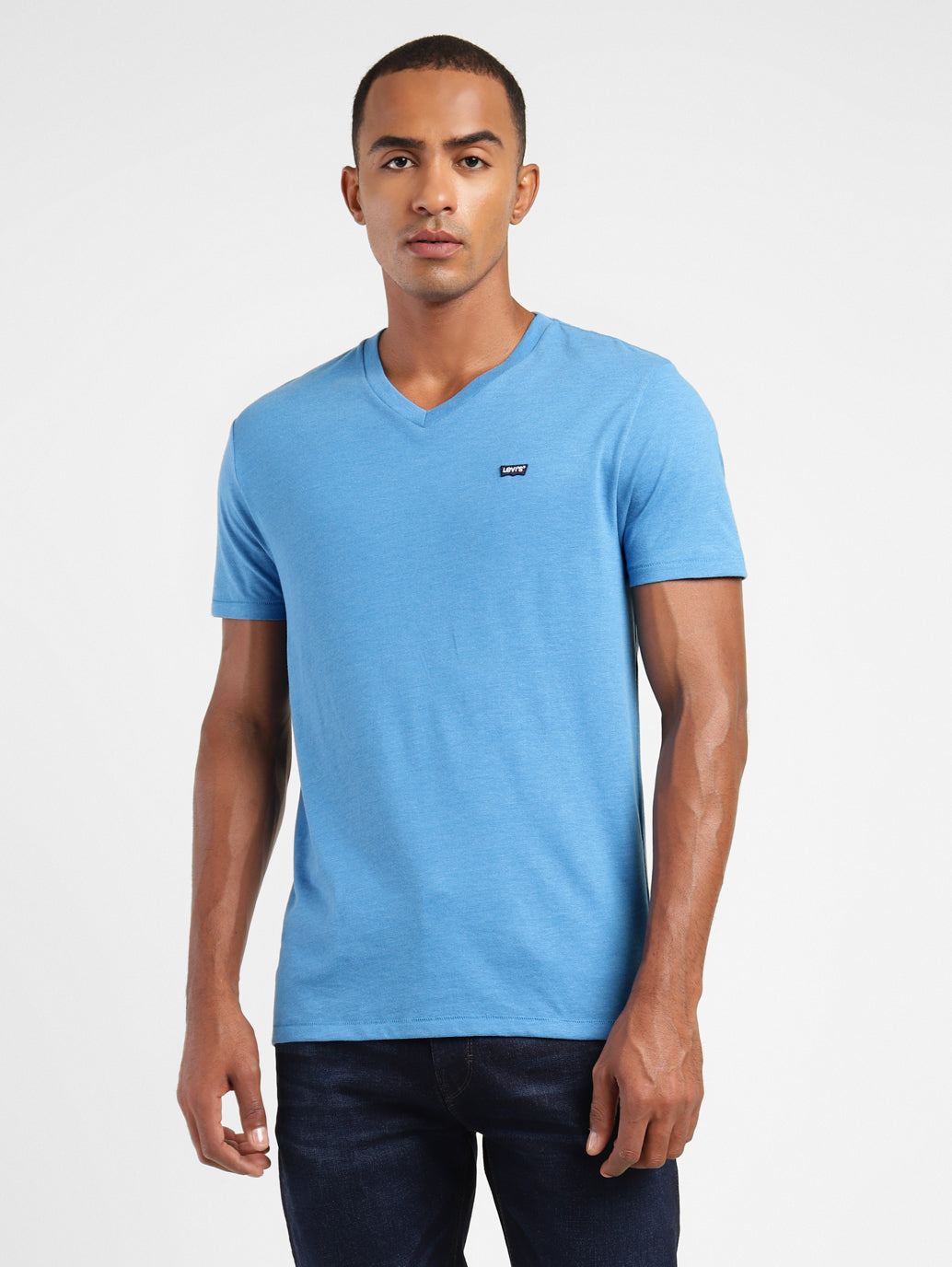 Men s Solid V Neck T shirt Blue Levis India Store