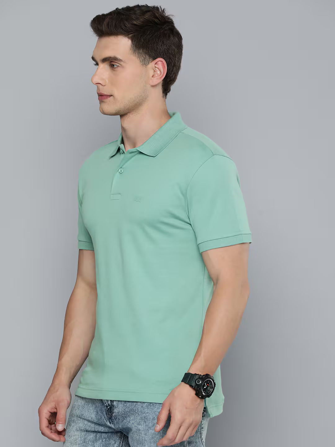 Men's Solid Slim Fit Polo T-shirt