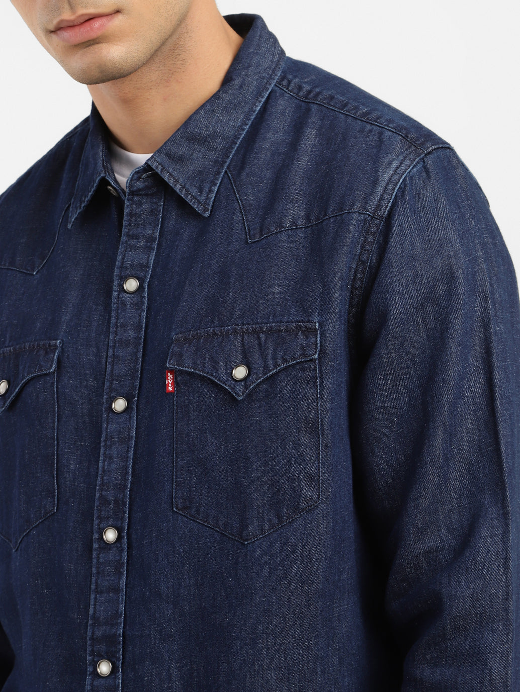 Men's Solid Slim Fit Shirt – Levis India Store