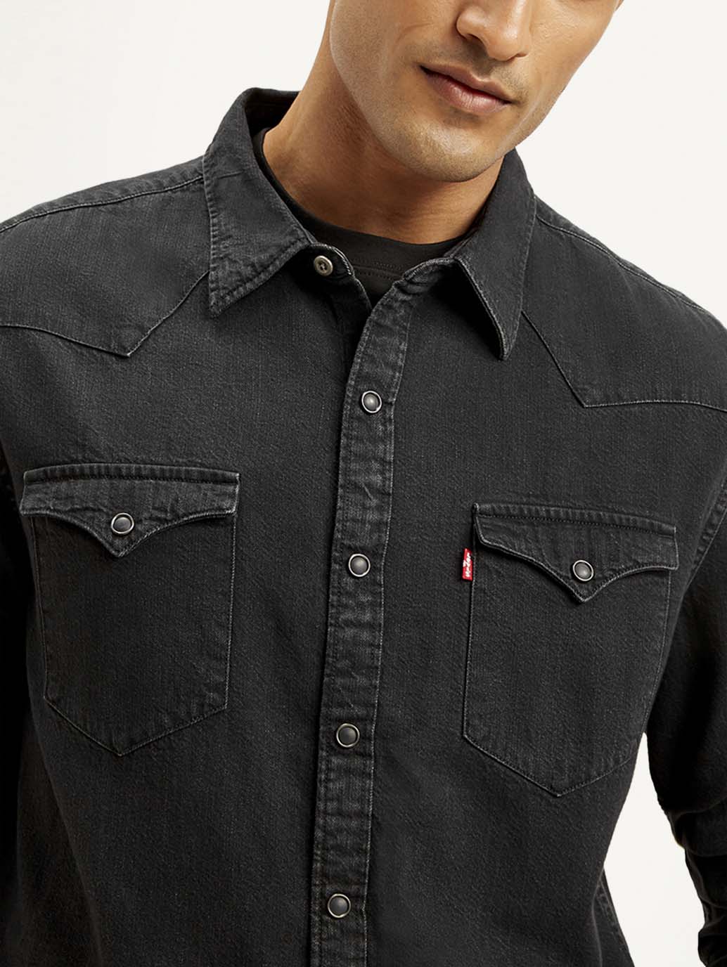 Men's Solid Slim Fit Shirt - Detail View