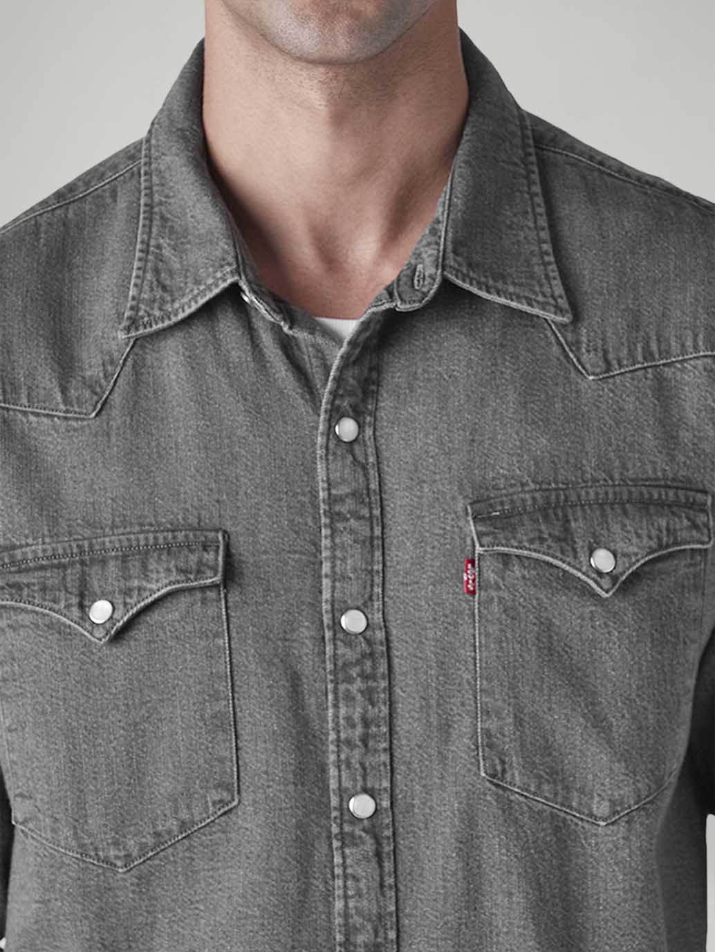 Men's Solid Slim Fit Denim Shirt - Detail View