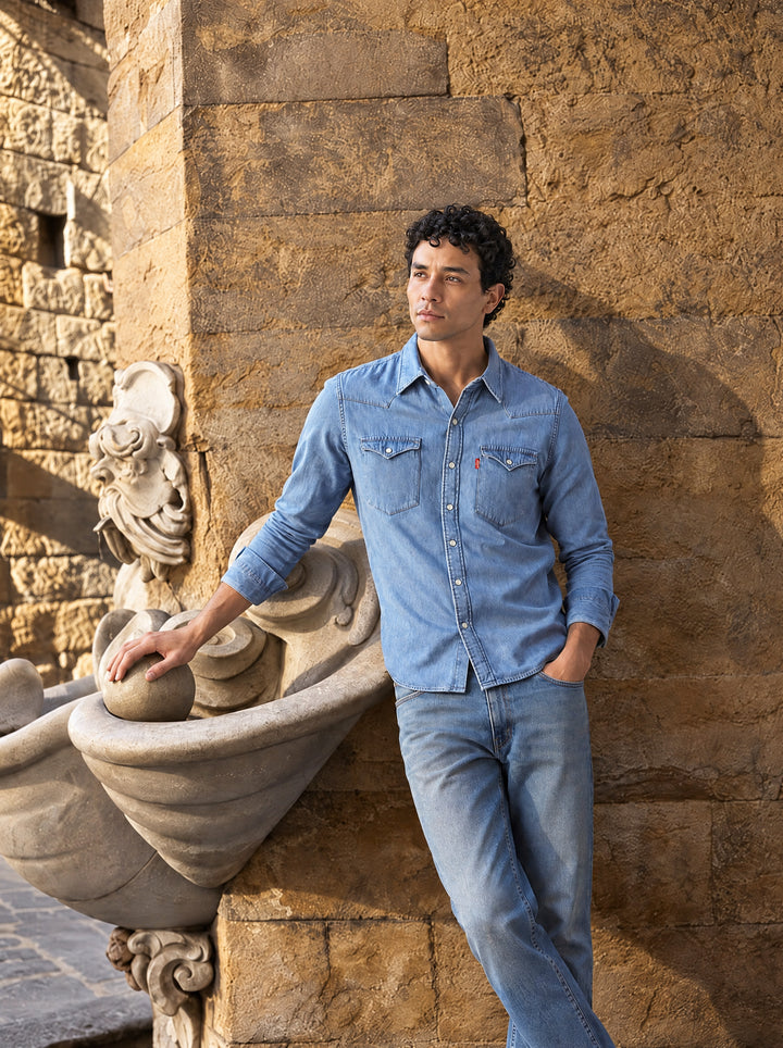 Men's Solid Regular Fit Denim Shirt