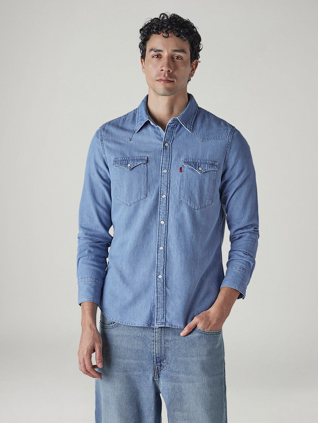 Men's Solid Regular Fit Denim Shirt - Front View