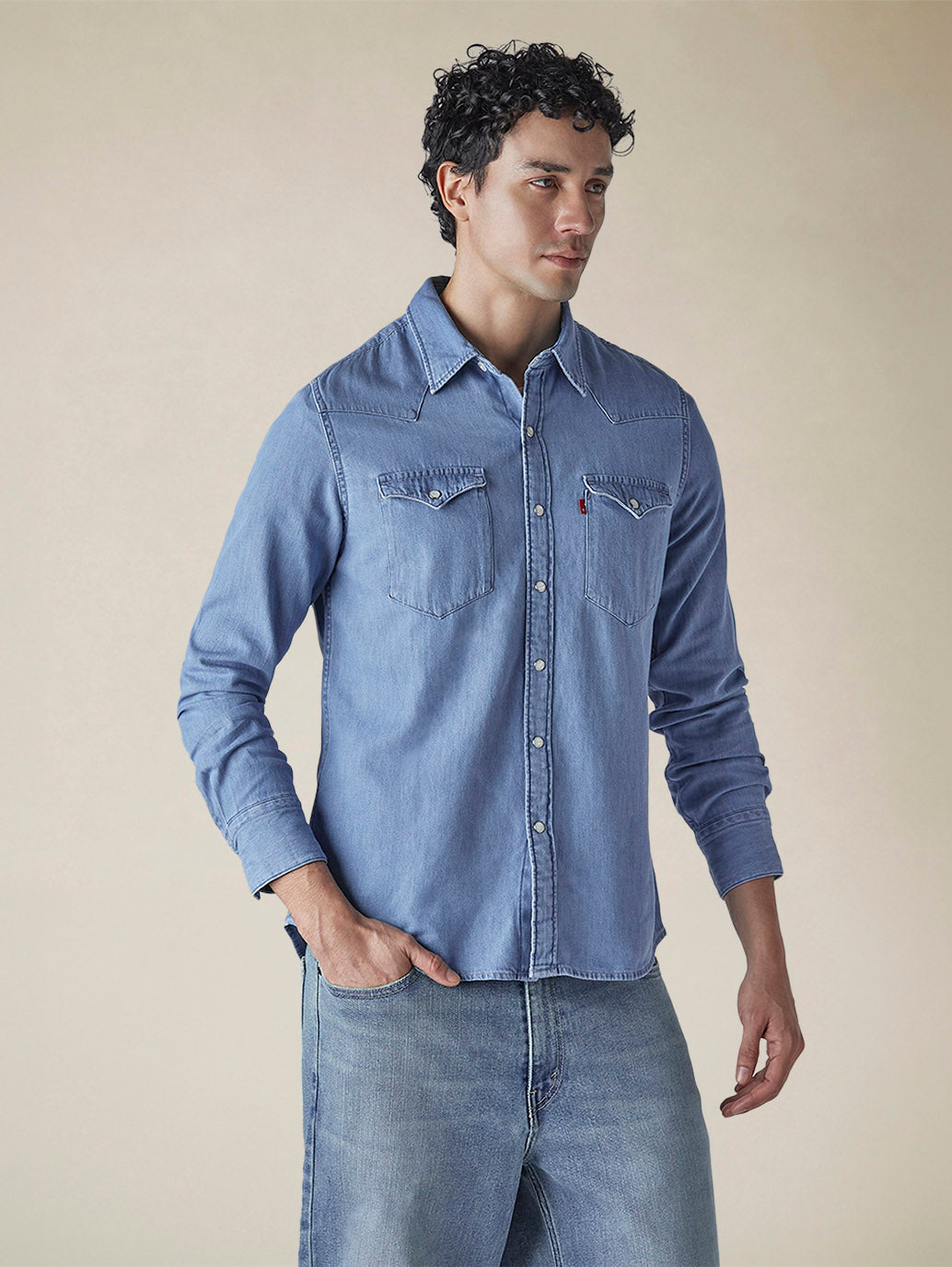 Men's Solid Regular Fit Denim Shirt - 50500500-a62b-4381-ad37-05ec9f6bcadf View
