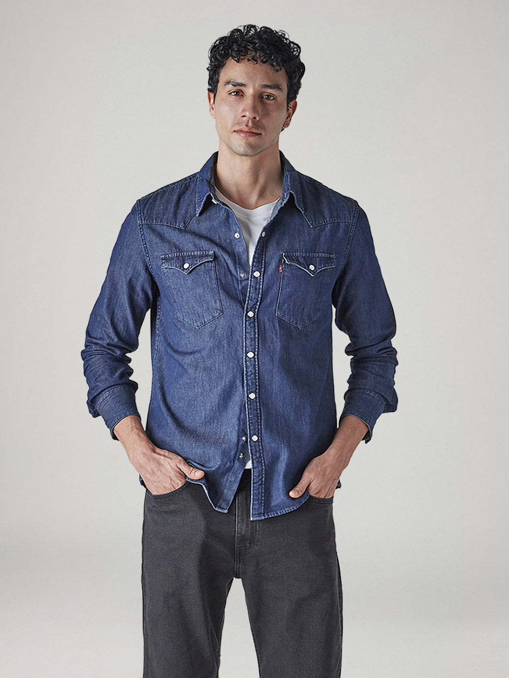 Men's Solid Regular Fit Denim Shirt