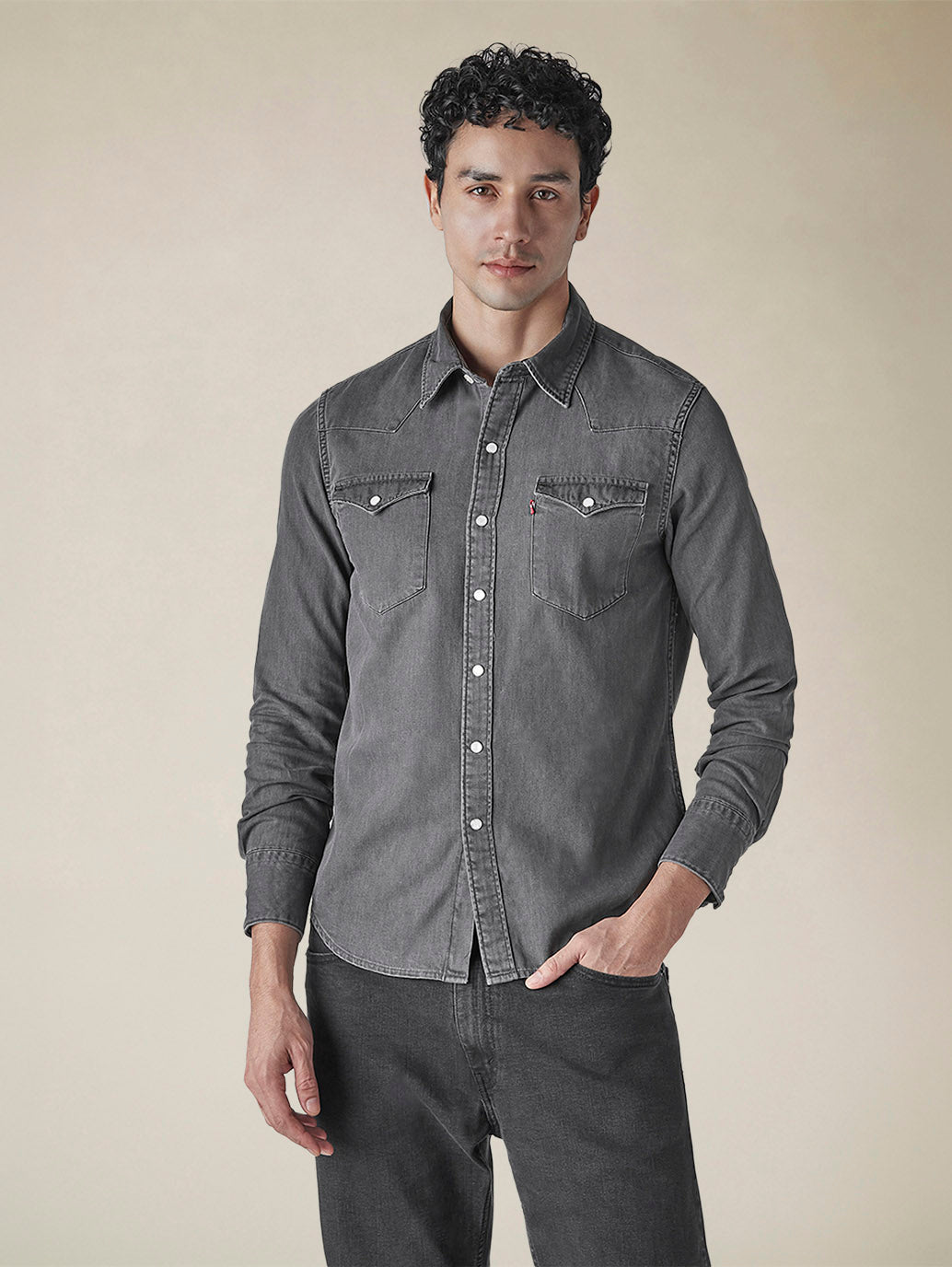 Men's Solid Regular Fit Denim Shirt - 79aeb5e3-9b68-490b-8099-e6504bfa14b8 View