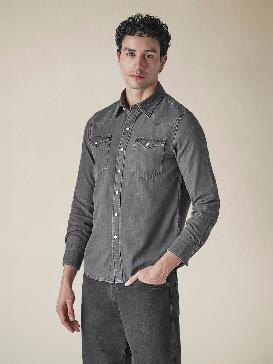 Men's Solid Regular Fit Denim Shirt - 45543747-2bab-4530-834c-ceb340bd15ff View