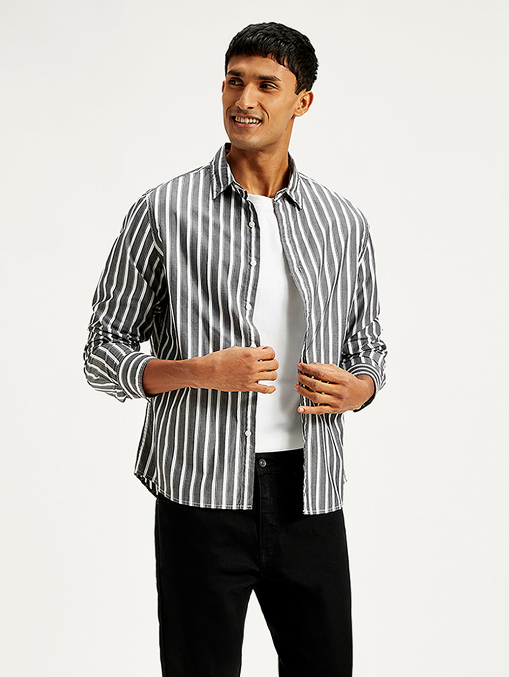 Men's Striped Slim Fit Shirt