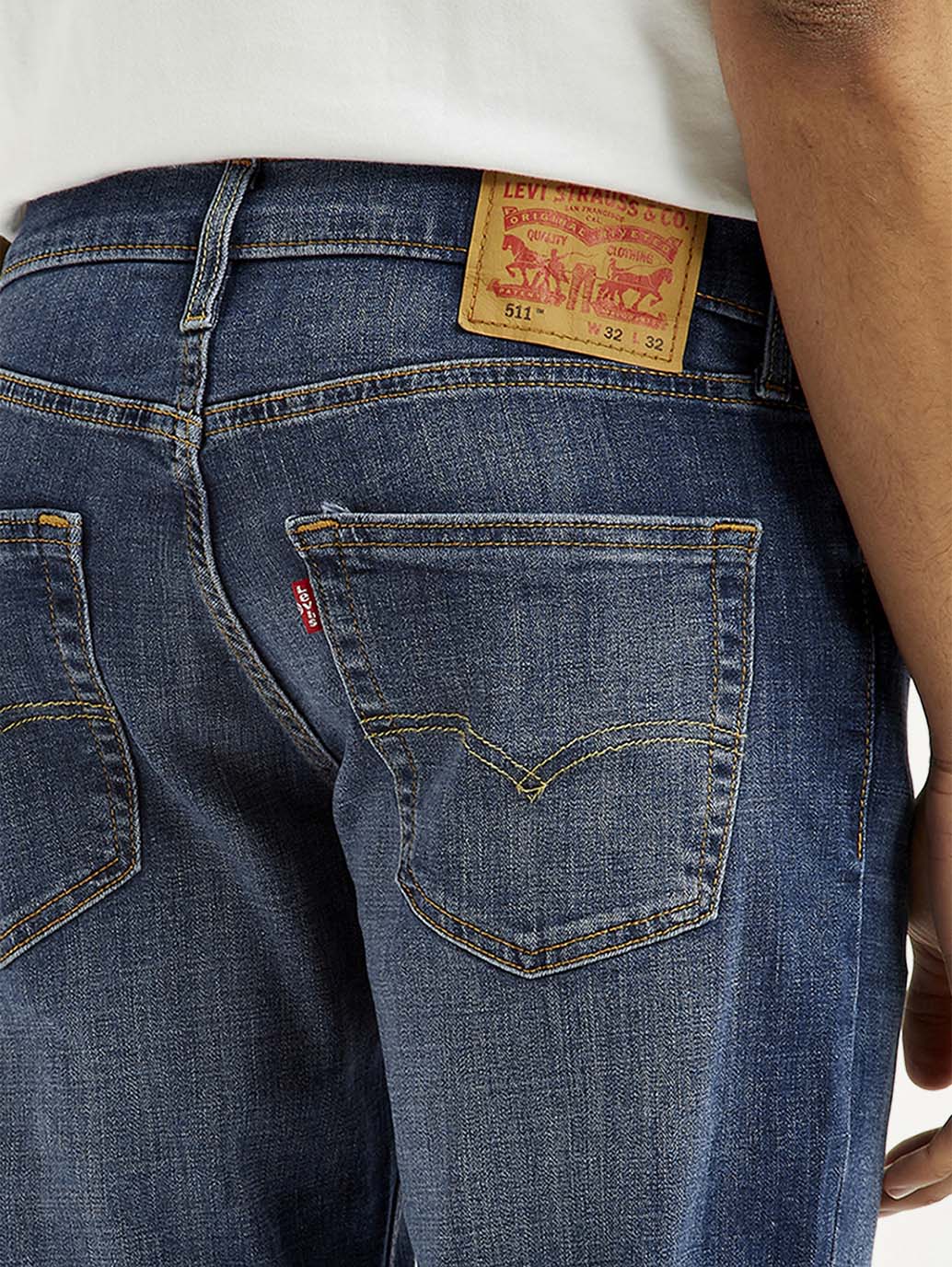 Men's 511 Blue Slim Fit Mid Rise Jeans - Detail View