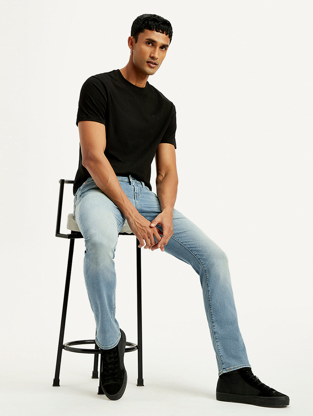 Men's 511 Blue Slim Fit Mid Rise Linen Jeans - Elevated View