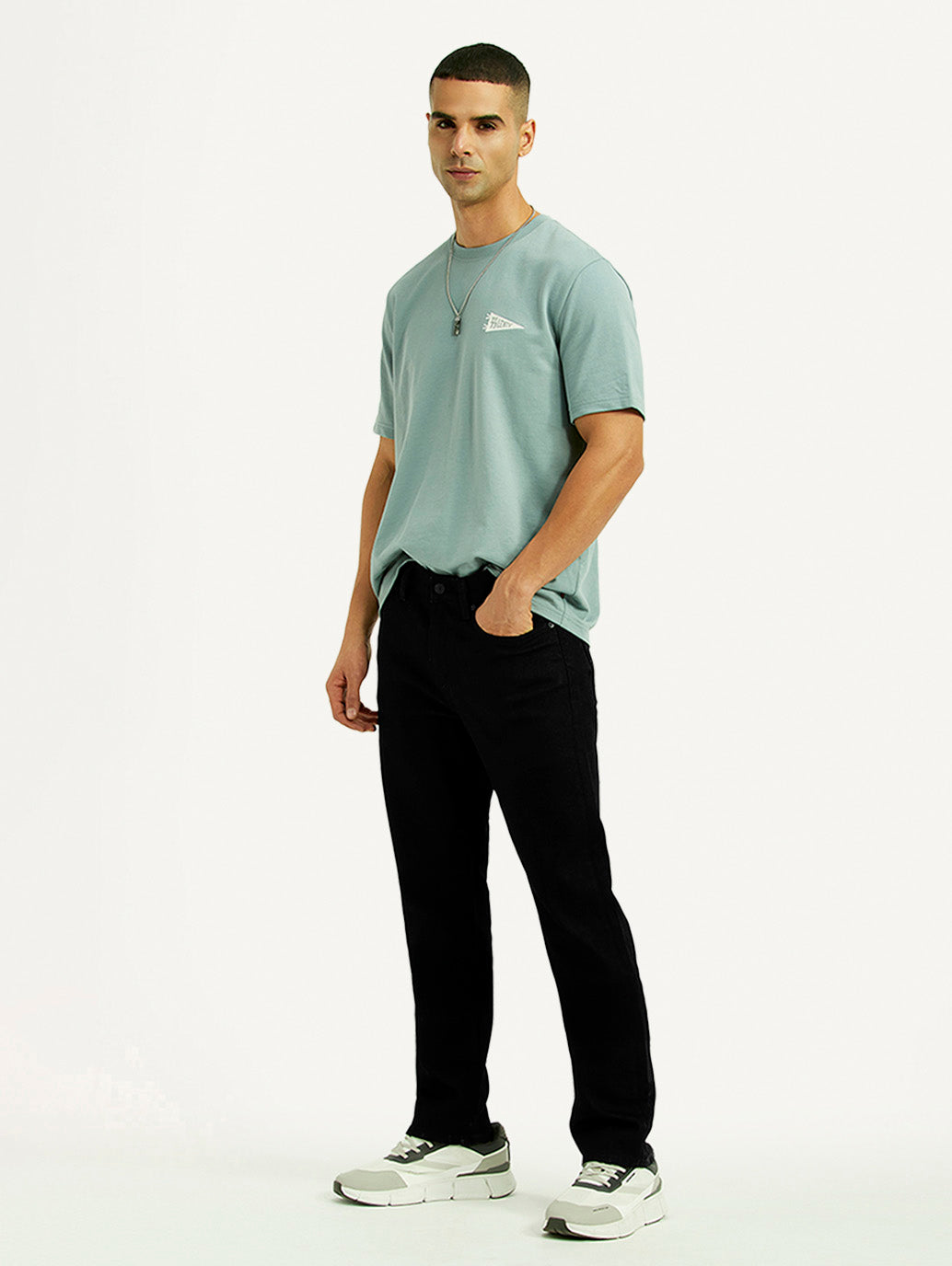 Men's Redloop 511 Black Slim Fit Mid Rise Linen Jeans - Styleshot View