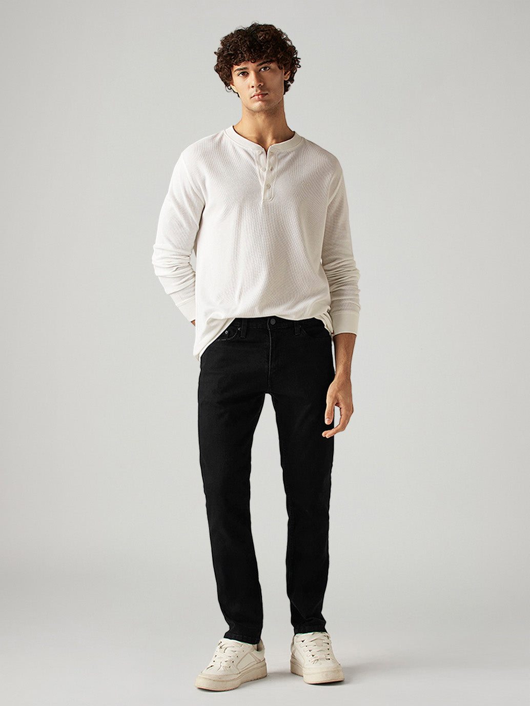 Men's 511 Black Slim Fit Mid Rise Jeans - Styleshot View