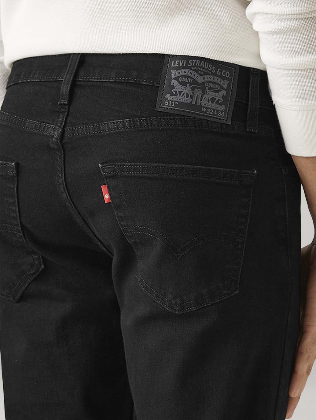 Men's 511 Black Slim Fit Mid Rise Jeans - Detail View