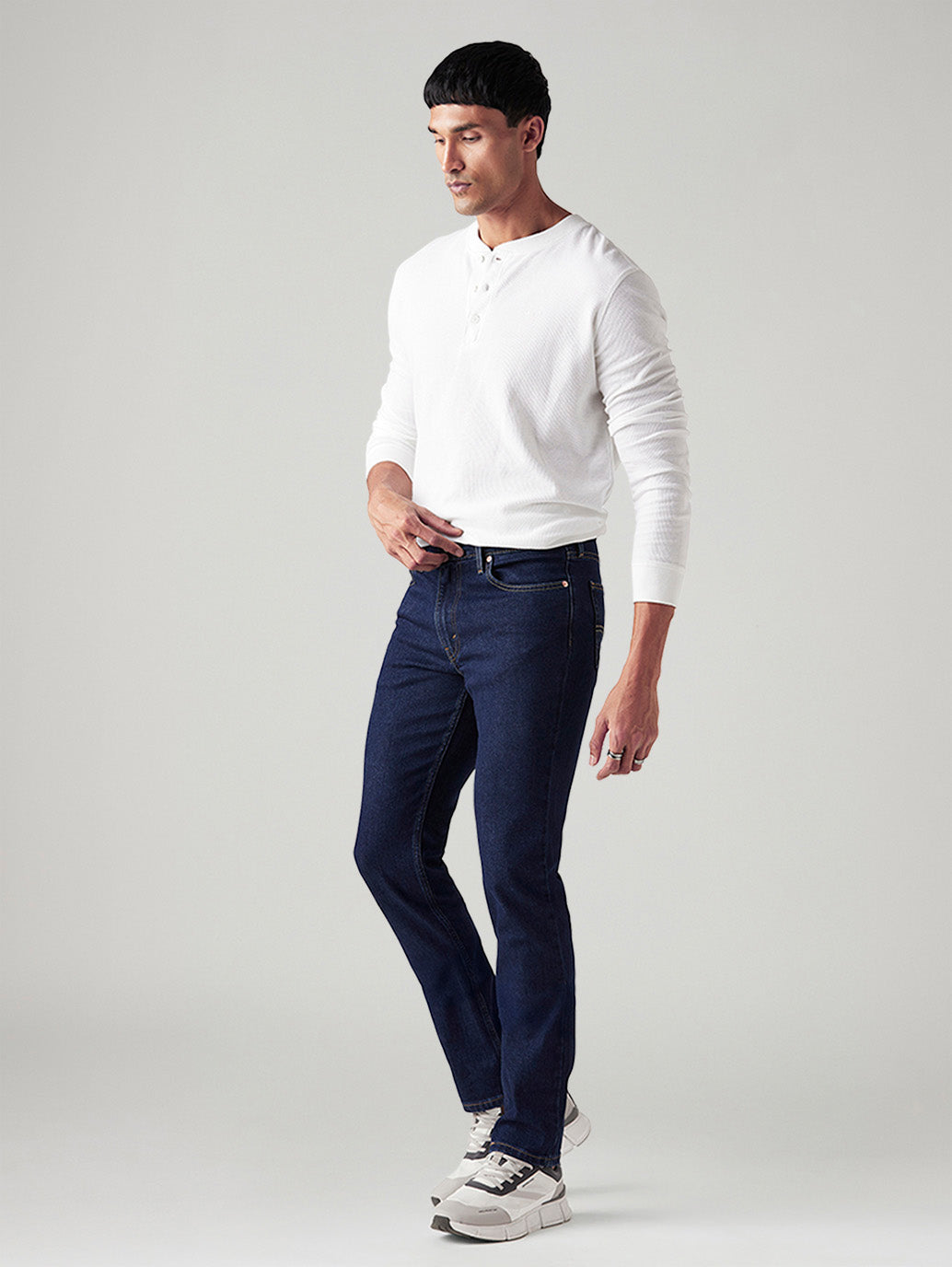 Men's 511 Dark Blue Slim Fit Mid Rise Jeans - Side View