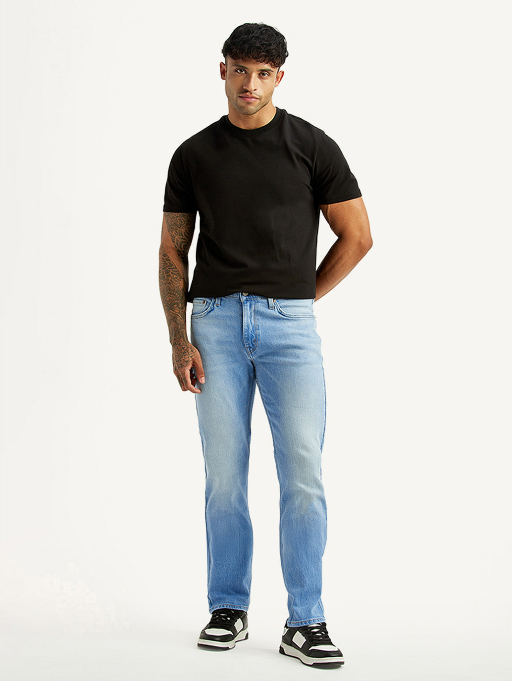 Men's 511 Light Blue Slim Fit Mid Rise Jeans - Front View