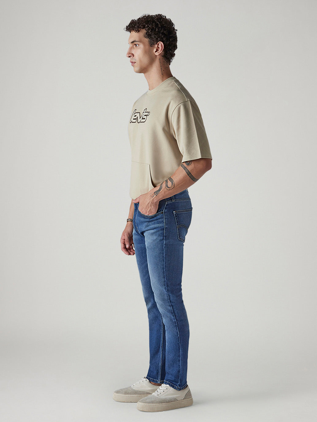 Men's 511 Blue Slim Fit Mid Rise Jeans - Side View