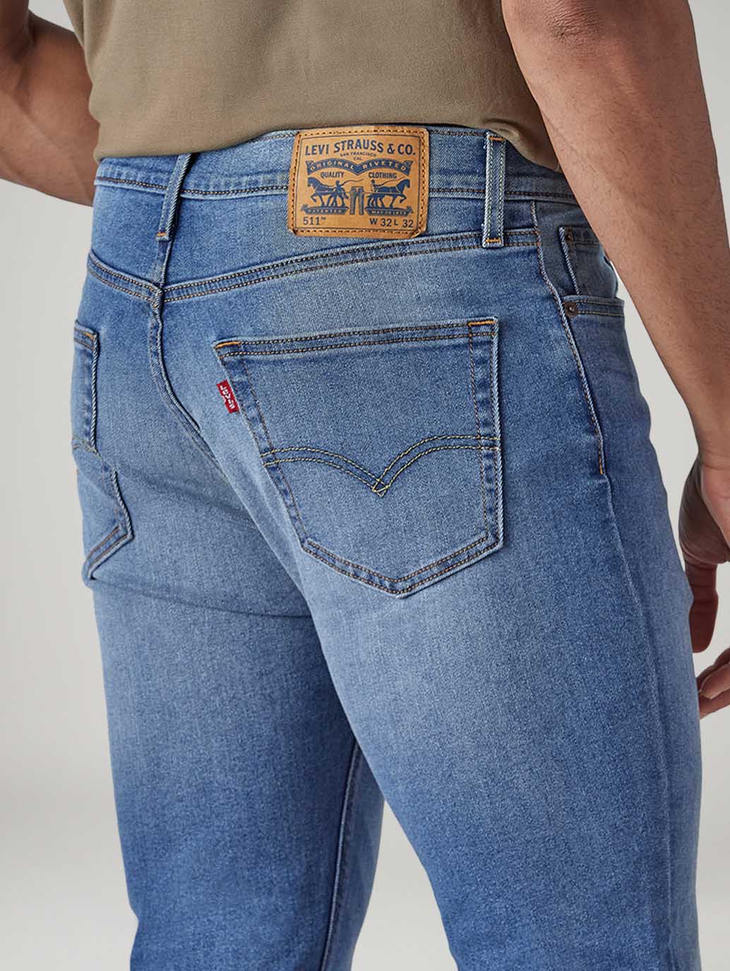 Men's 511 Med Indigo Slim Fit Mid Rise Jeans - Detail View