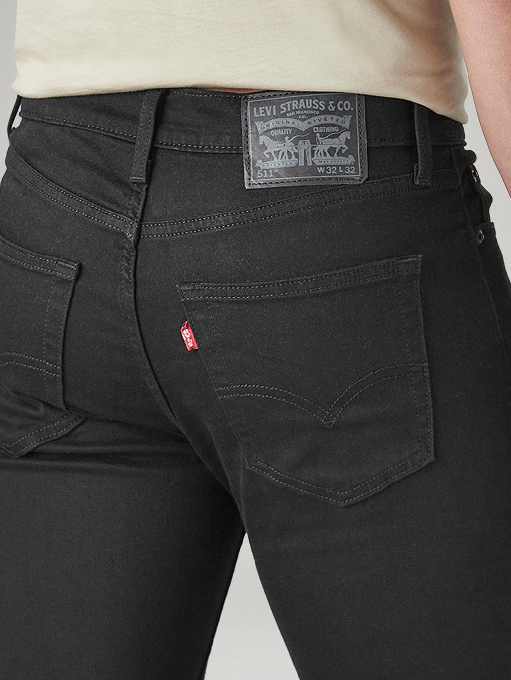 Men's 511 Black Slim Fit Mid Rise Jeans - Detail View
