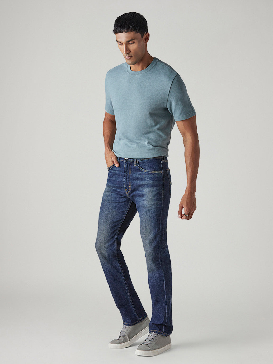 Men's 512 Dark Indigo Slim Tapered Fit Mid Rise Kooltex Jeans - Side View