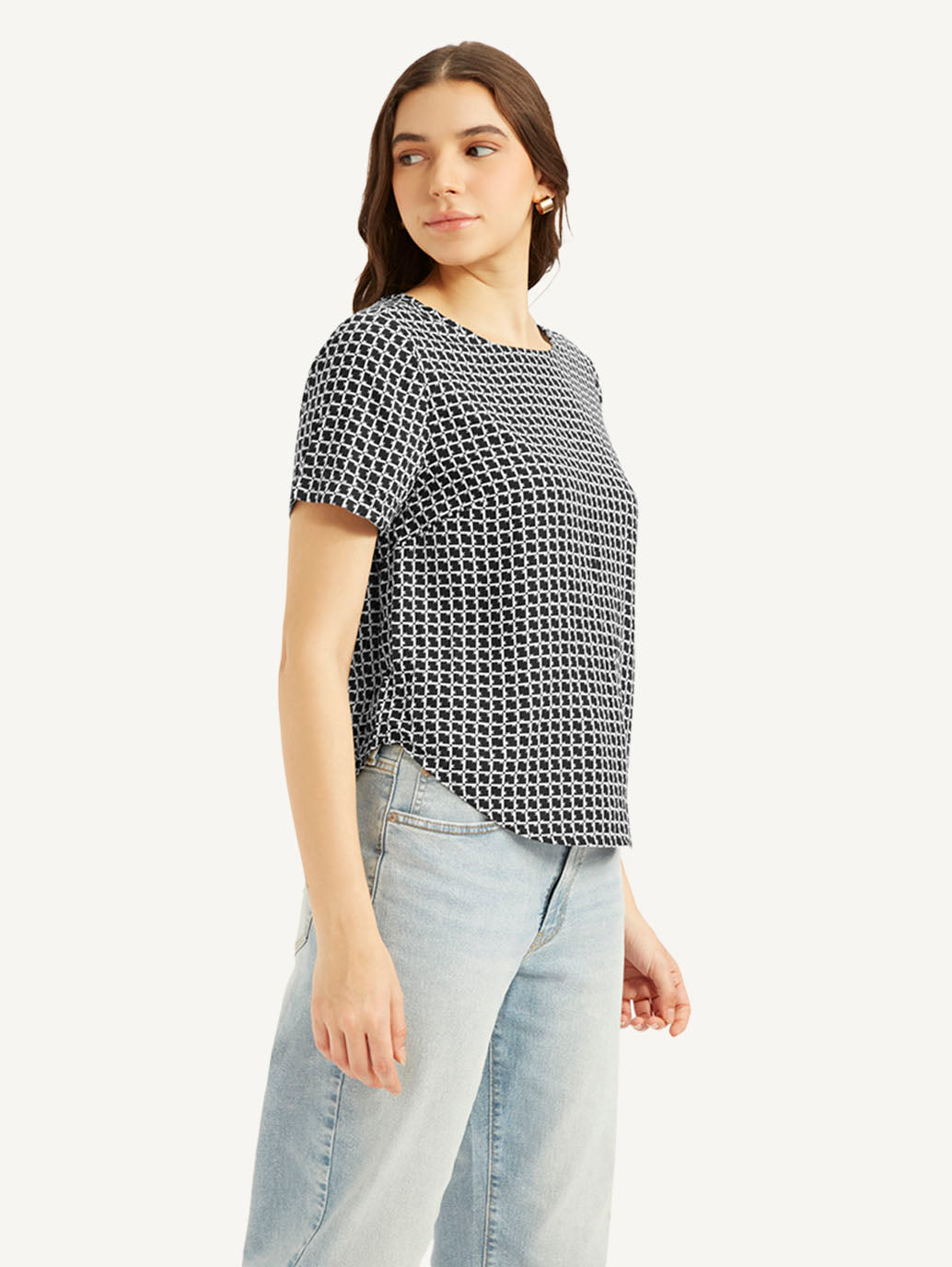 Women's Geometric Black Round Neck Top - 1871847b067658ee1aca1b6484410be4 View