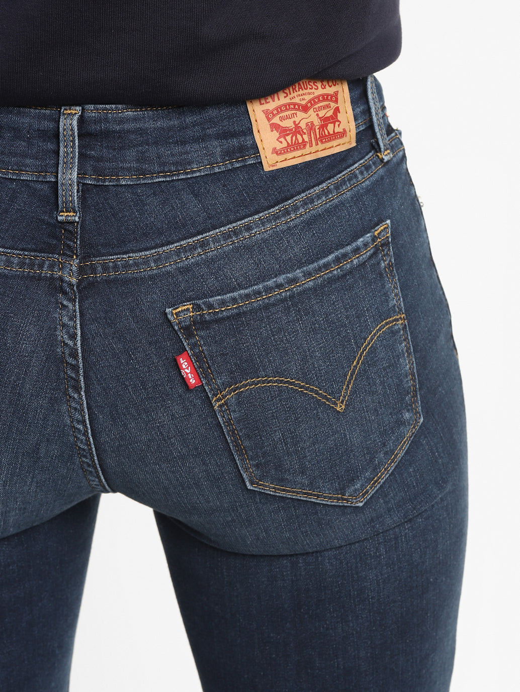 Women's 711 Blue Skinny Fit Mid Rise Jeans - ae8fd521-e6df-476e-a369-f07db64f7c28 View