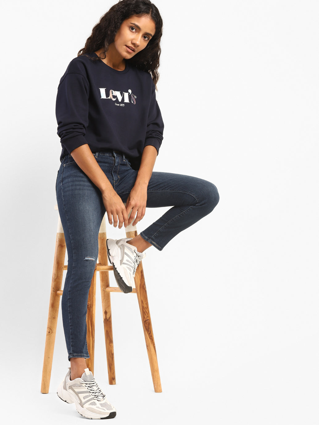 Women's 711 Blue Skinny Fit Mid Rise Jeans