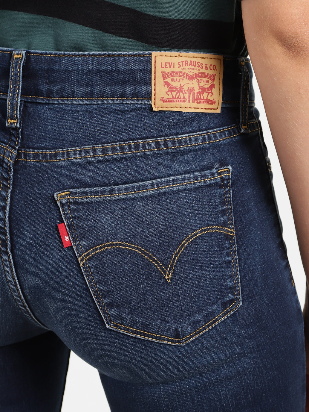 Levi Jeans Brand Names List Women's 711 Blue Skinny Fit Mid Rise