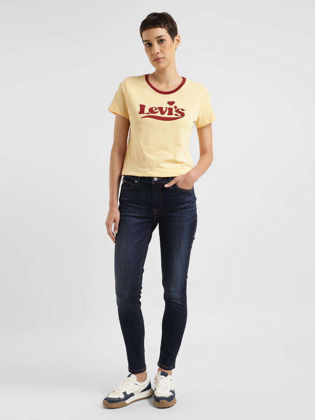 Women s Mid Rise 711 Skinny Fit Jeans Levis India Store