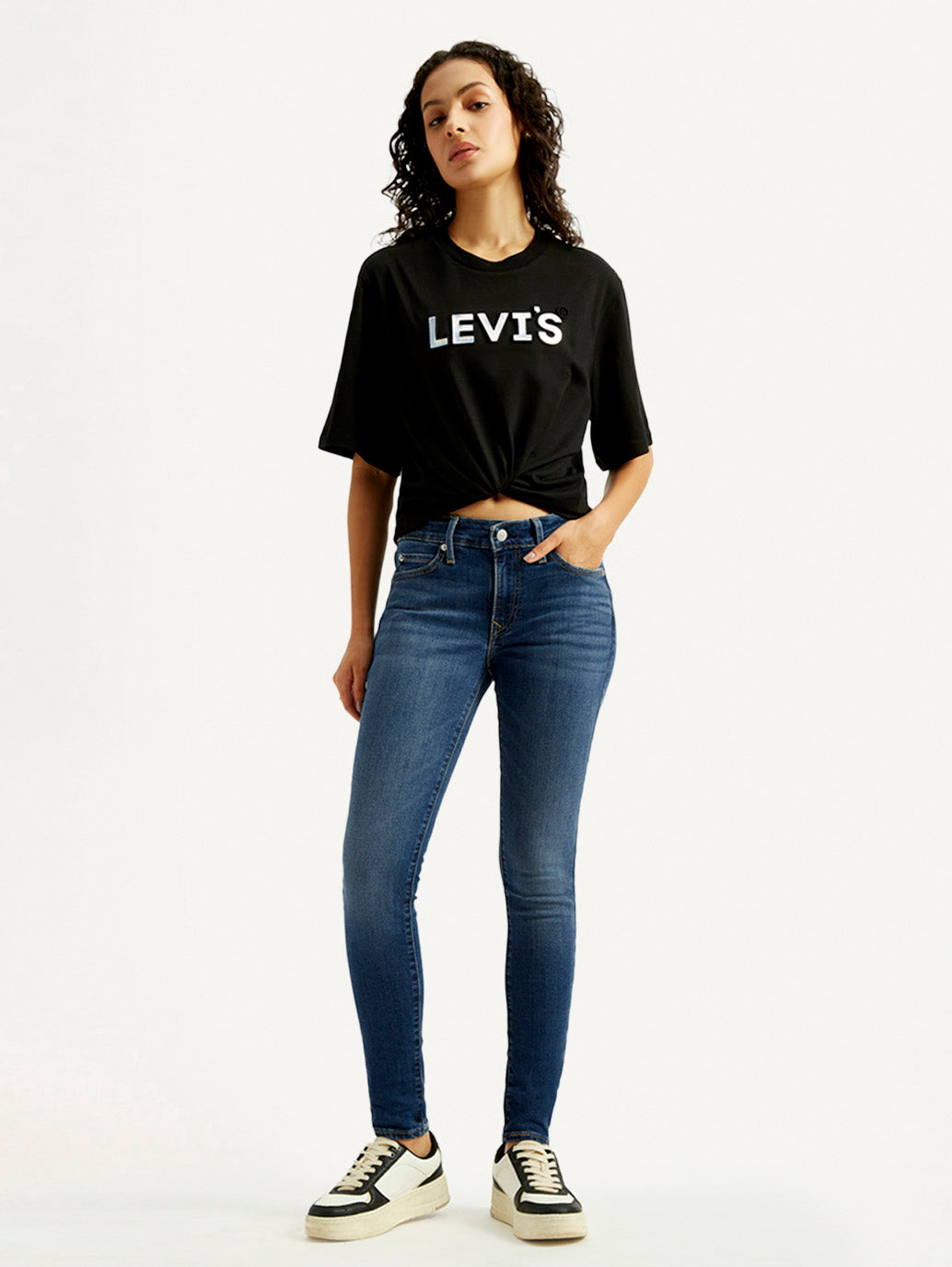 Women's 711 Blue Skinny Fit Mid Rise Jeans - Styleshot View