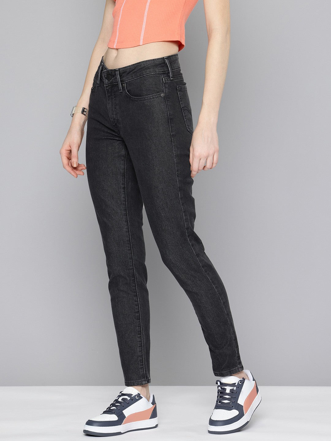 Women's 711 Black Skinny Fit Mid Rise Jeans - 21790e2d-1310-44fc-ac13-c390a5647d4b1737617043666-Womens-Mid-Rise-711-Skinny-Black-Jeans-6631737617043069-2 View