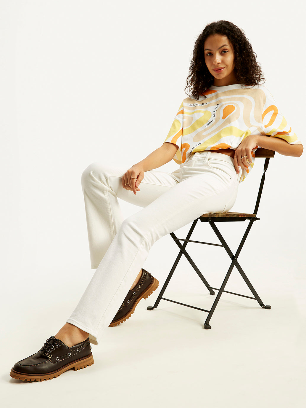 Women's 725 White Bootcut Fit High Rise Jeans