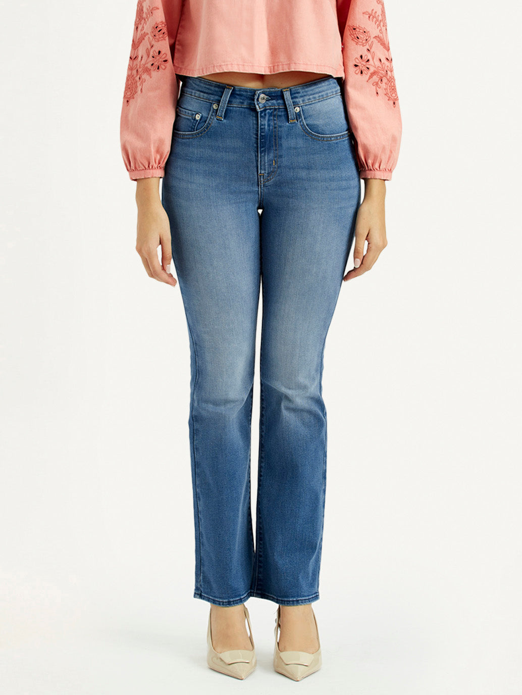 Women's 725 Med Indigo Flared Fit High Rise Jeans - Front View