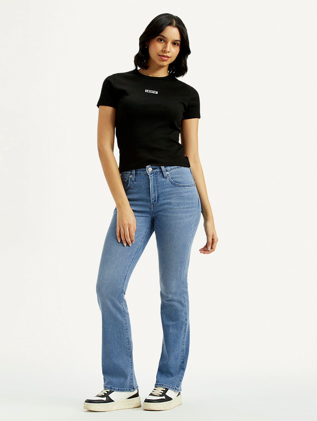 Women's 725 Med Indigo Bootcut Fit High Rise Jeans - Styleshot View