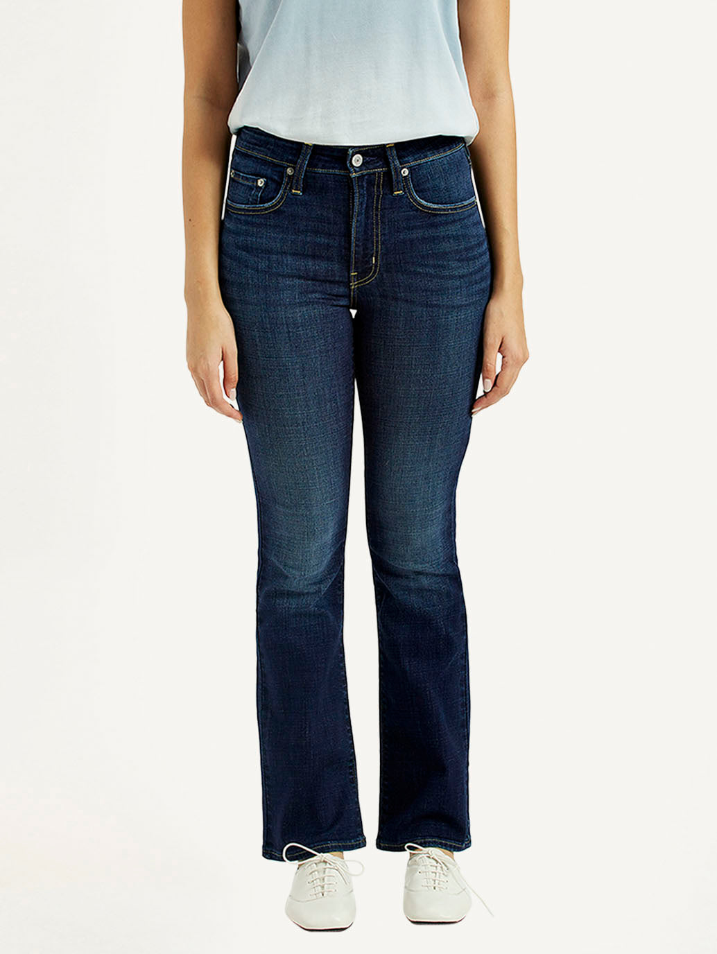 Women's 725 Dark Indigo Flared Fit High Rise Jeans - Front View