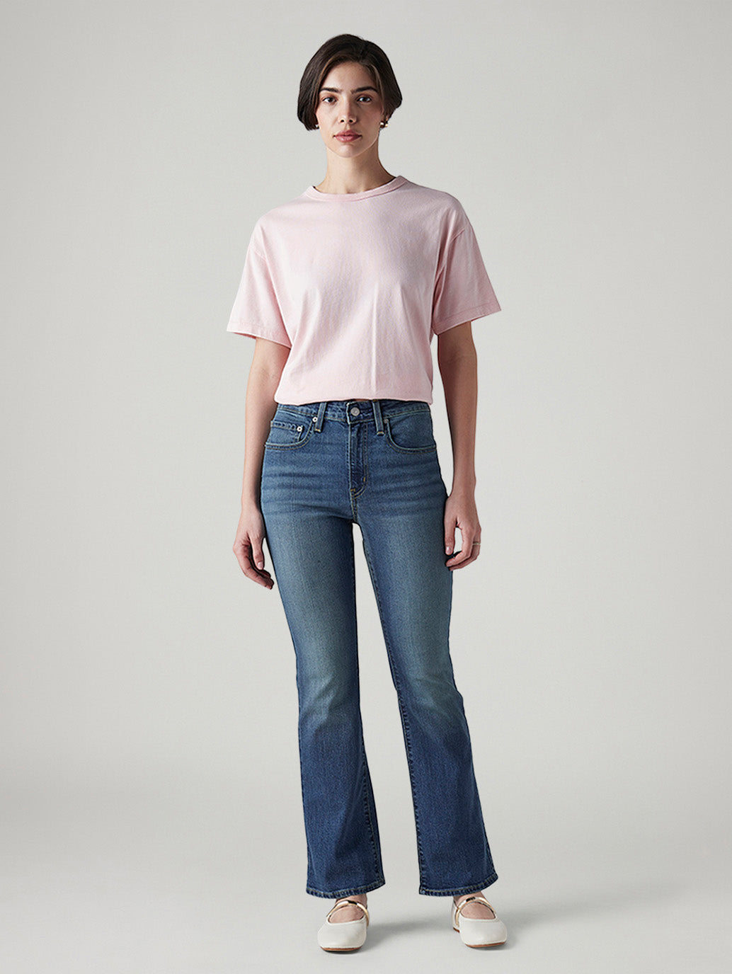 Women's 725 Med Indigo Bootcut Fit High Rise Jeans - Front View