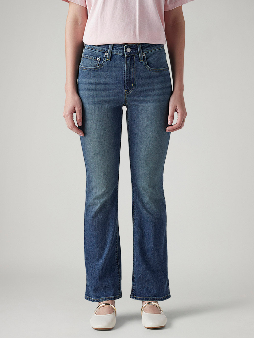 Women's 725 Med Indigo Bootcut Fit High Rise Jeans - Front View
