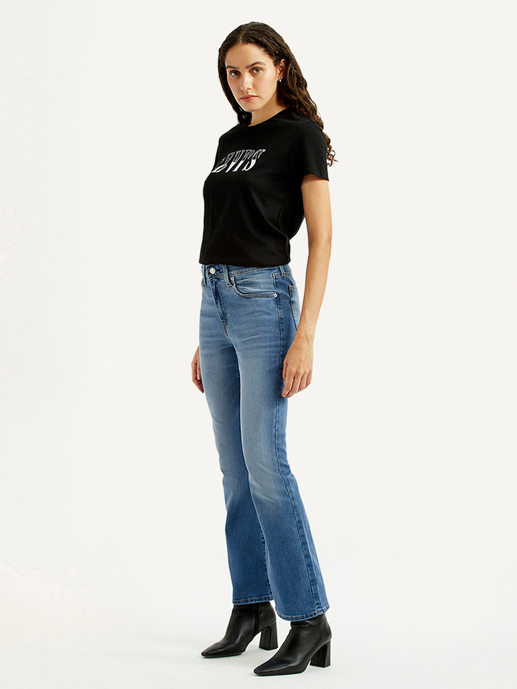 Women's 725 Blue Slim Bootcut Fit High Rise Jeans - Side View