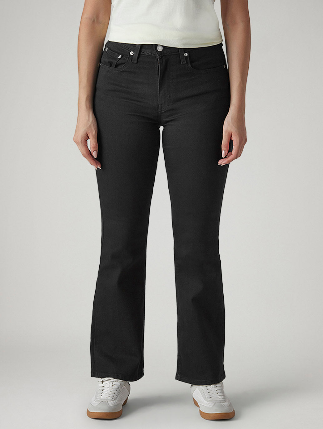 Women's 725 Black Slim Bootcut Fit High Rise Jeans - 25ae7220-eb93-4807-b3dd-ffdd4f3eb3f8 View